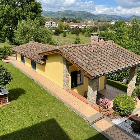 Il Giglio Rosso Borgo a Buggiano